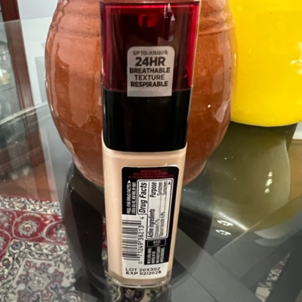 L'Oreal Paris Infallible Fresh Wear 24 Hr Liquid Foundation Makeup, 410 Ivory - Picture 2 of 3